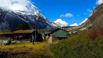 Makalu Base Camp Trek