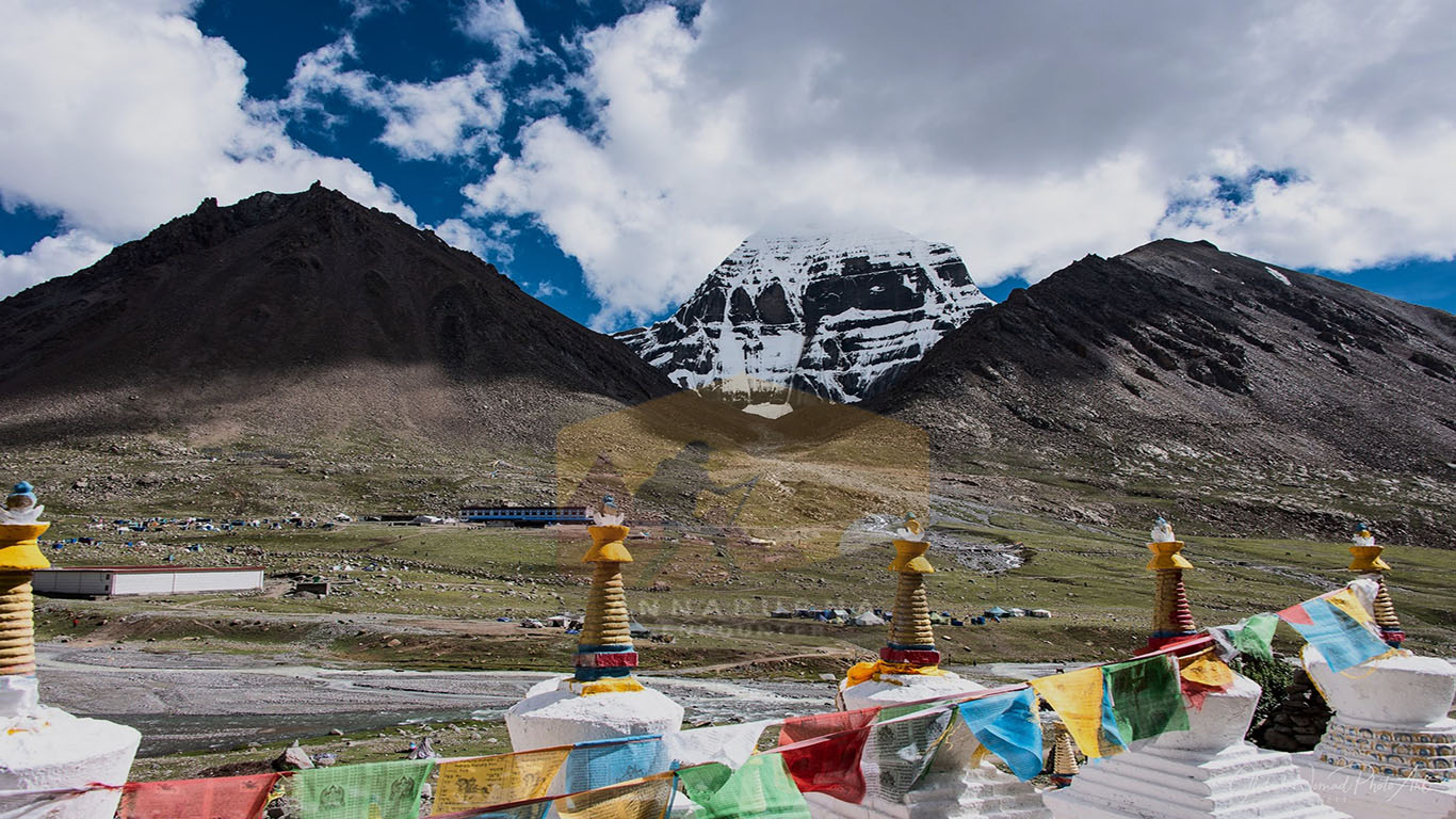 Book Mount Kailash and Lhasa Tour