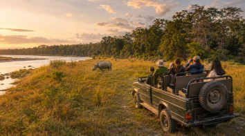 What Can You Do in a 2 Night 3 Days Sauraha Tour? Complete Chitwan Itinerary Guide
